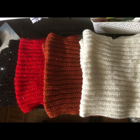 12 scarves - Picture 2 of 6